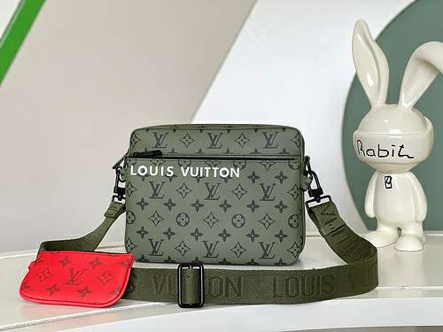 Picture of LV Mens Bags _SKUfw146057692fw